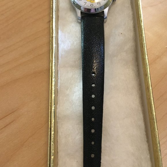 Vintage Disney Mickey Mouse Swiss Made 015 Watch - Picture 3 of 4